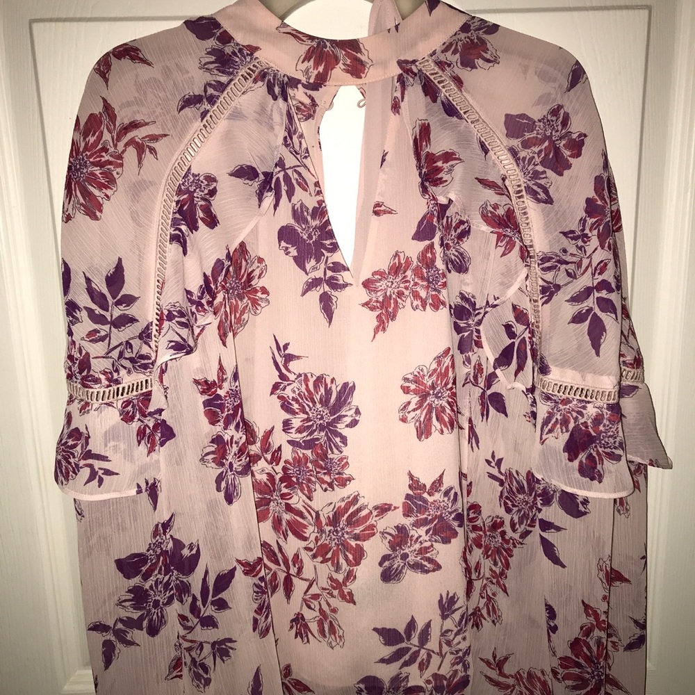 NWOT Express floral blouse